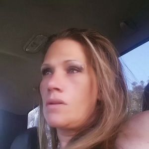 Meet your Posher, Lorrie